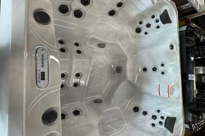 Hollywood Spa interior shot showcasing the jets and other hardware.