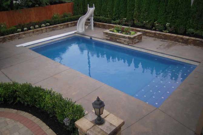 Lake Shore Pool Outdoors