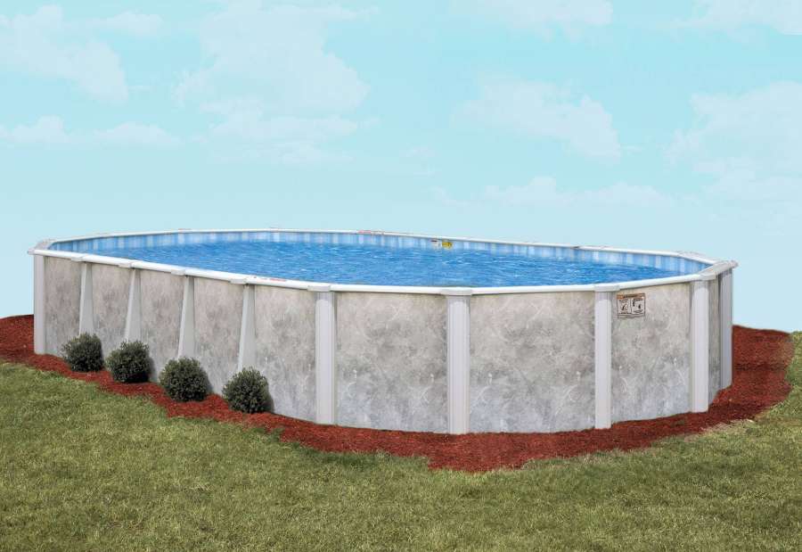 A Pearl River pool being showcased in a beautiful backyard.